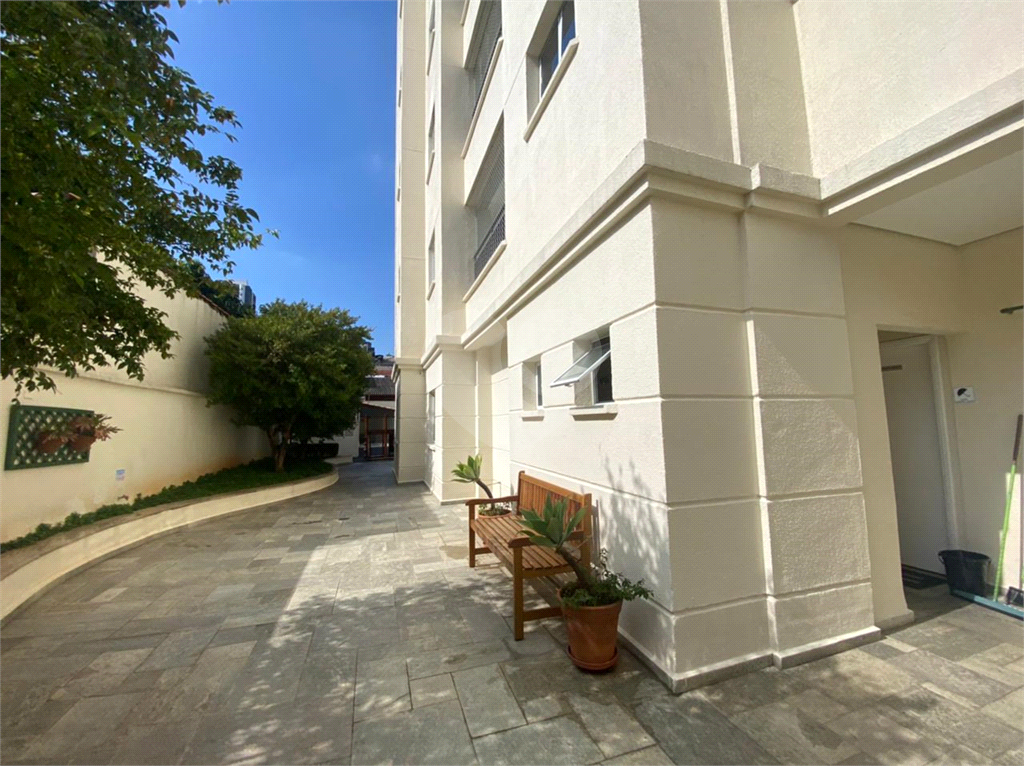 Apartamento à venda com 2 quartos, 76m² - Foto 19