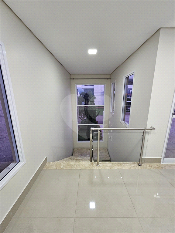 Casa de Condomínio à venda e aluguel com 4 quartos, 340m² - Foto 3