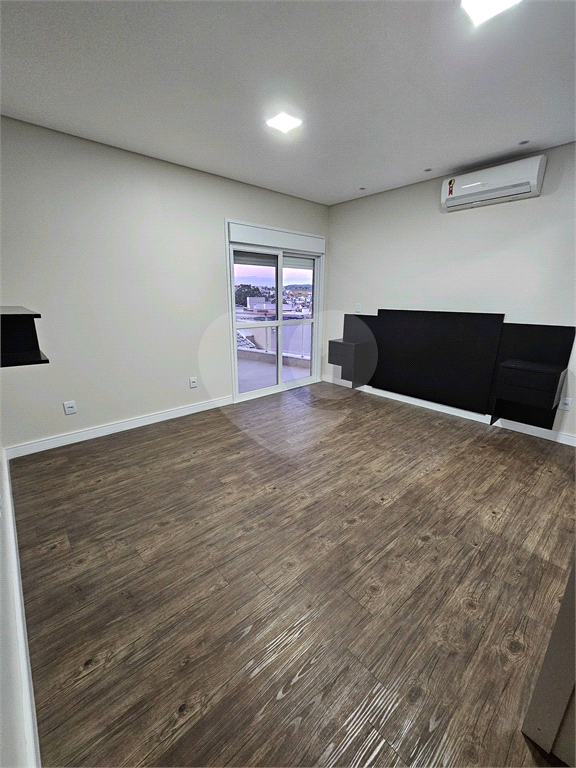 Casa de Condomínio à venda e aluguel com 4 quartos, 340m² - Foto 12