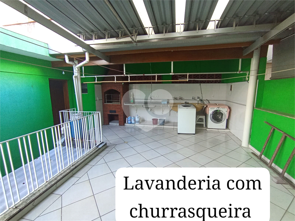 Sobrado de Vila em Santana