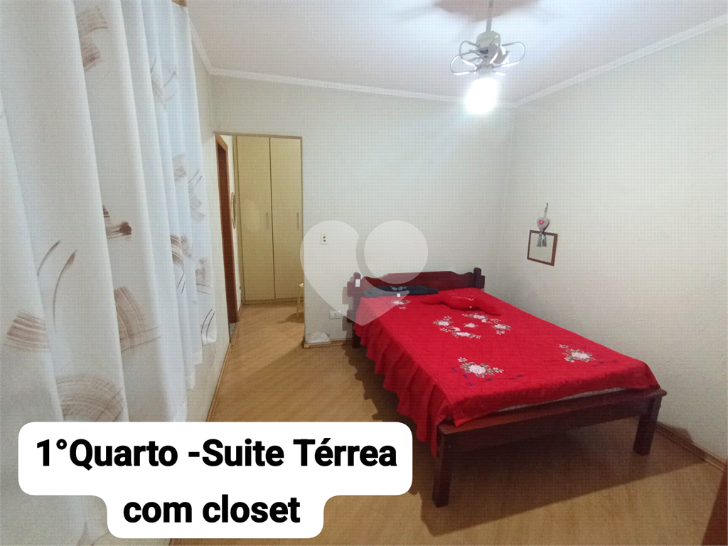 Sobrado de Vila em Santana