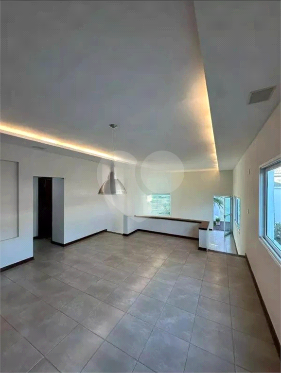 Casa de Condomínio para alugar, 320m² - Foto 5