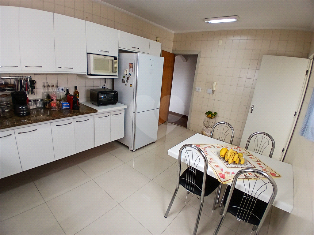 APARTAMENTO em SANTANA
