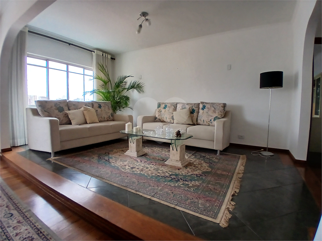 APARTAMENTO em SANTANA