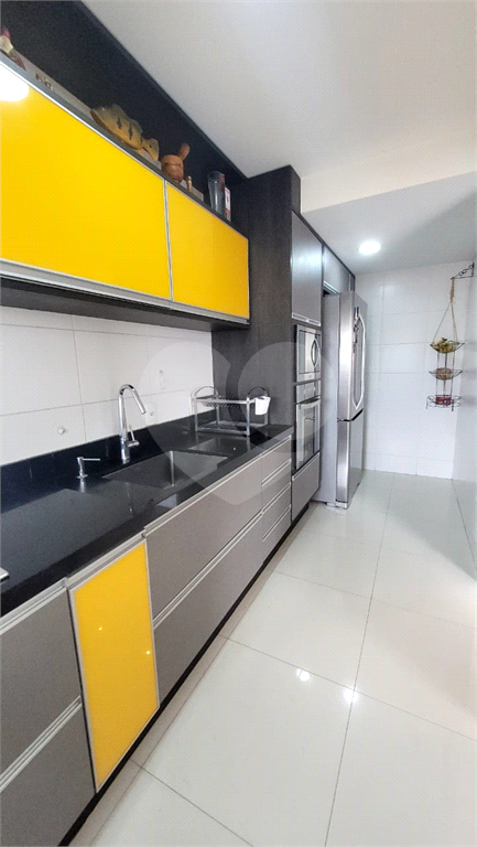 Apartamento à venda com 2 quartos, 84m² - Foto 11