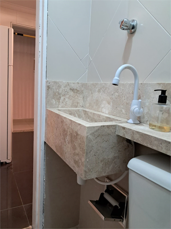 Apartamento à venda com 2 quartos, 63m² - Foto 23