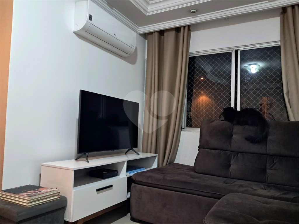 Apartamento à venda com 2 quartos, 63m² - Foto 6