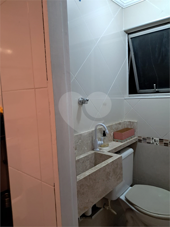 Apartamento à venda com 2 quartos, 63m² - Foto 13