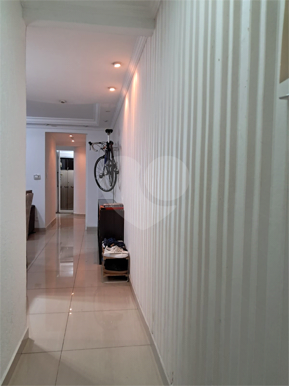 Apartamento à venda com 2 quartos, 63m² - Foto 15