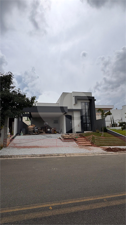 Casa de Condomínio à venda com 3 quartos, 163m² - Foto 1