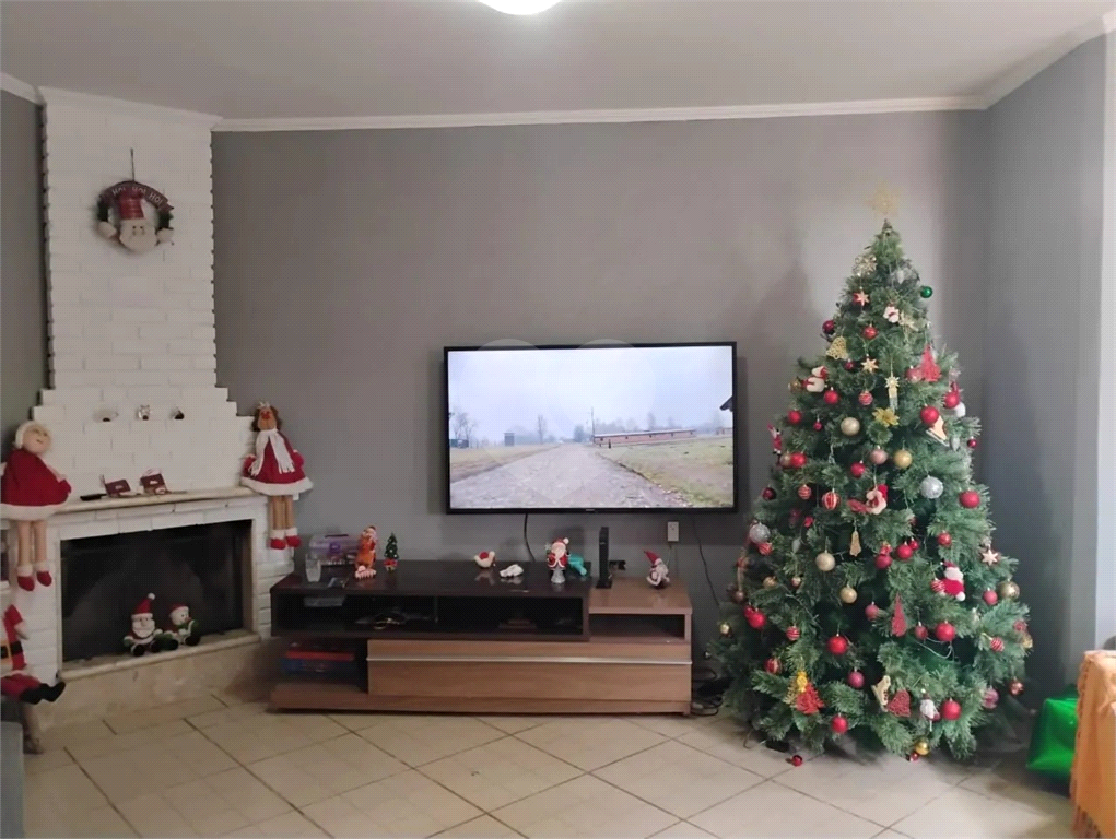 Chácara à venda com 4 quartos, 350m² - Foto 11