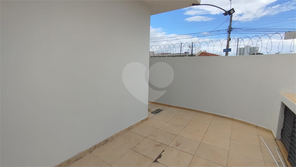 Casa para alugar com 3 quartos, 230m² - Foto 21