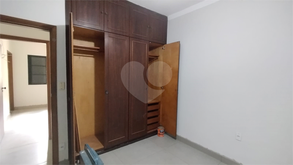 Casa para alugar com 3 quartos, 230m² - Foto 6