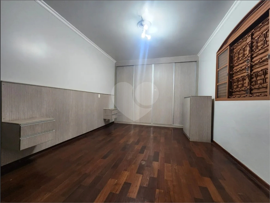 Casa à venda com 3 quartos, 193m² - Foto 11