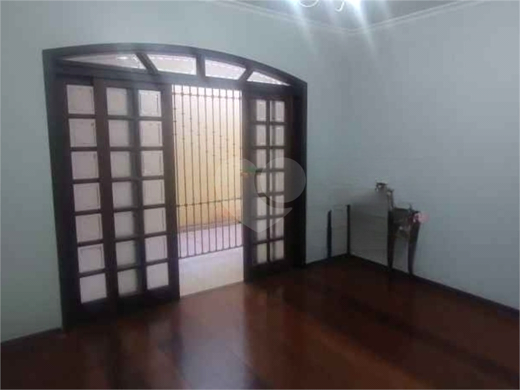 Casa à venda com 3 quartos, 193m² - Foto 2