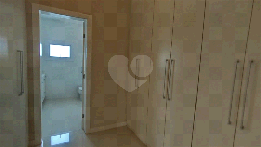 Casa de Condomínio para alugar com 4 quartos, 294m² - Foto 19