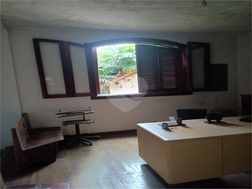 Casa de Condomínio à venda com 4 quartos, 520m² - Foto 4