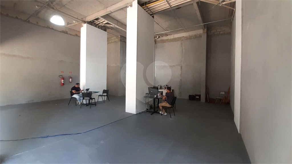 Sala Comercial a Venda, com 114m² no Jardim São Paulo/Santana!
