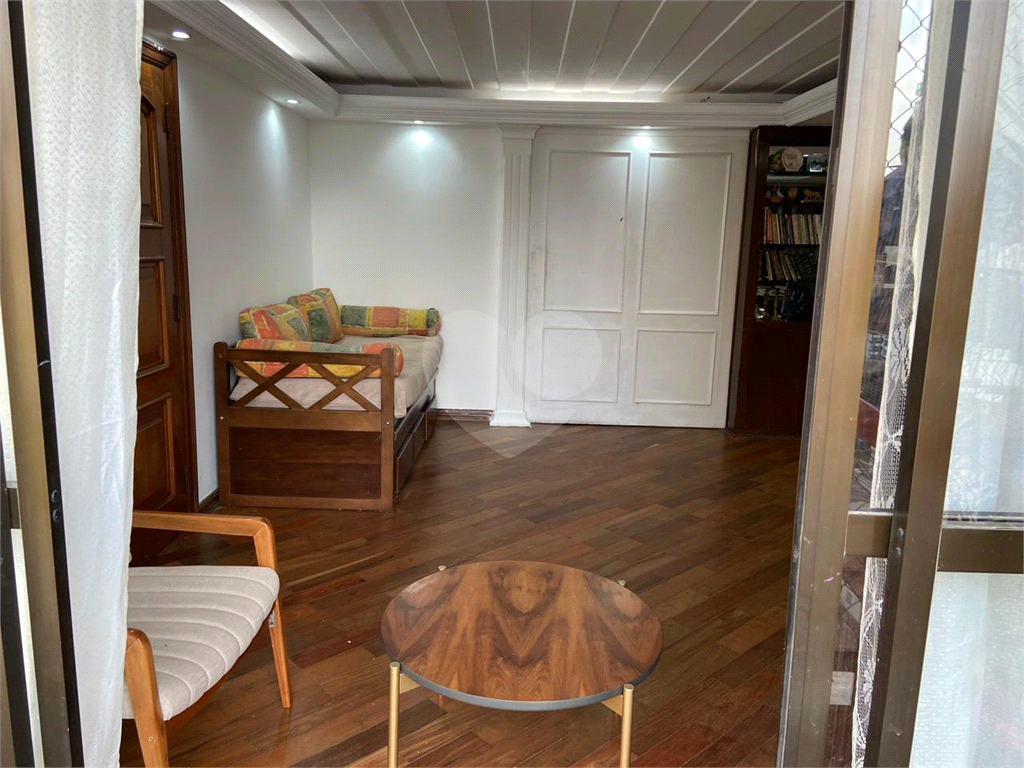 Apartamento à venda com 3 quartos, 110m² - Foto 35