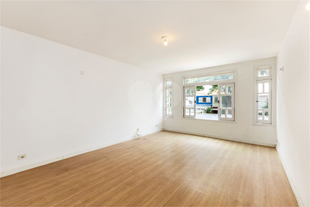 CASA em ALTO DE PINHEIROS