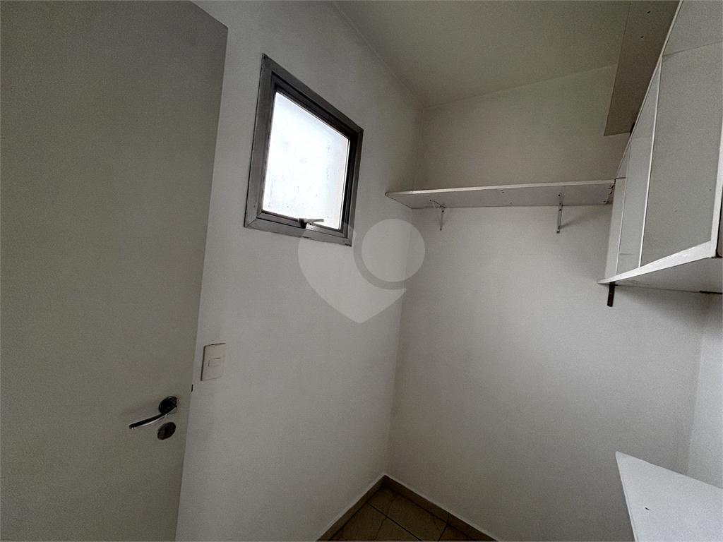 Apartamento na Avenida Braz Leme, Santana com 2 dormitórios e 1 vaga