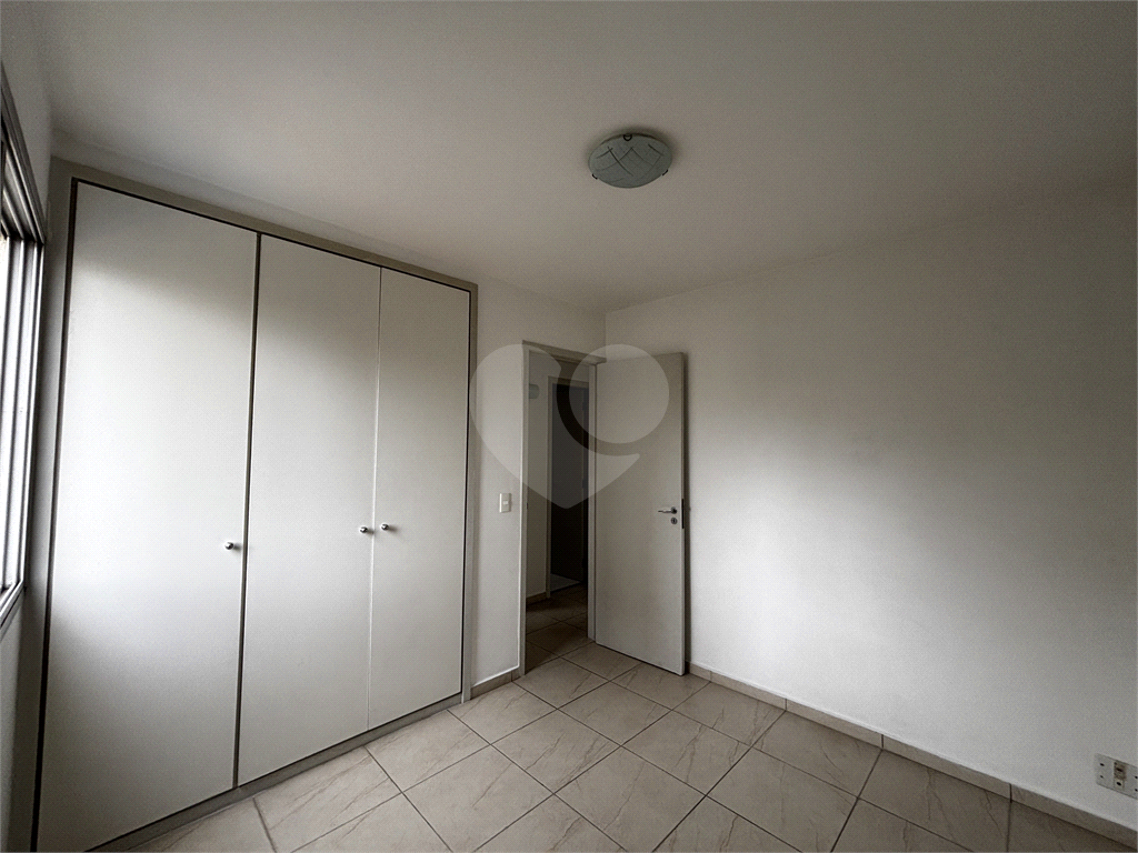 Apartamento na Avenida Braz Leme, Santana com 2 dormitórios e 1 vaga