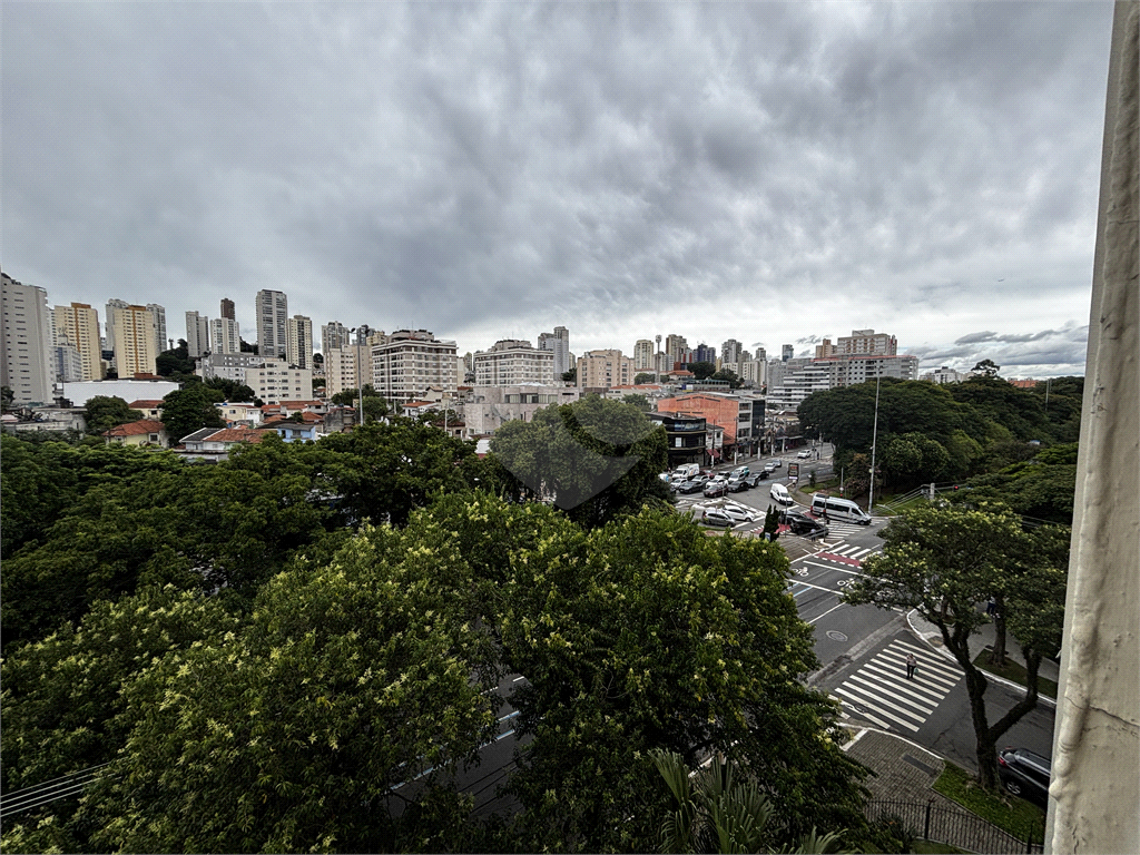 Apartamento na Avenida Braz Leme, Santana com 2 dormitórios e 1 vaga
