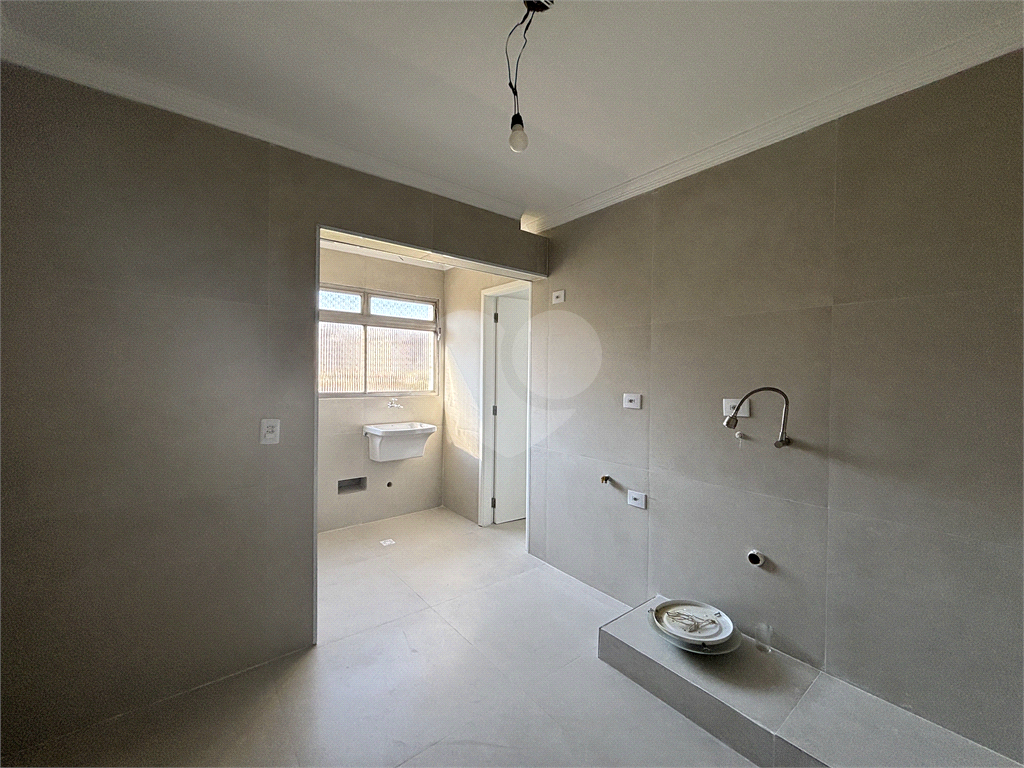 Apartamento na Avenida Braz Leme, Santana com 2 dormitórios e 1 vaga