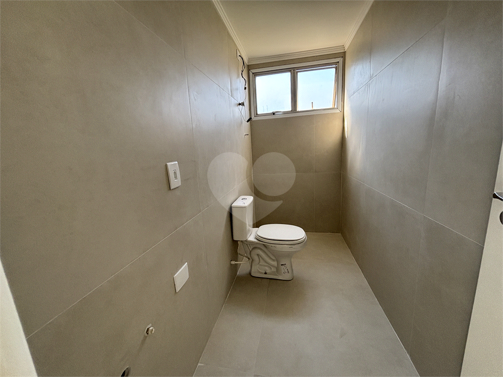 Apartamento na Avenida Braz Leme, Santana com 2 dormitórios e 1 vaga