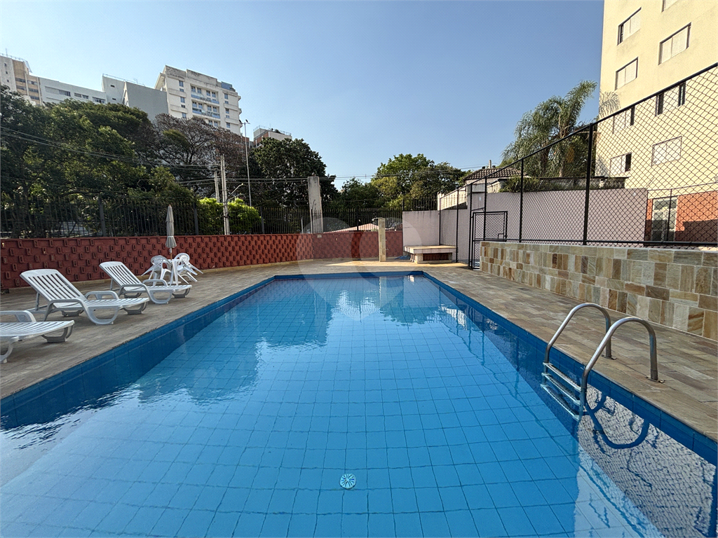 Apartamento na Avenida Braz Leme, Santana com 2 dormitórios e 1 vaga