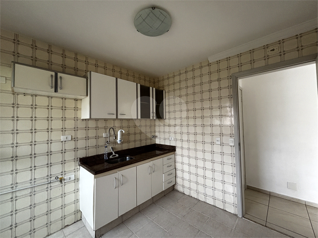 Apartamento na Avenida Braz Leme, Santana com 2 dormitórios e 1 vaga