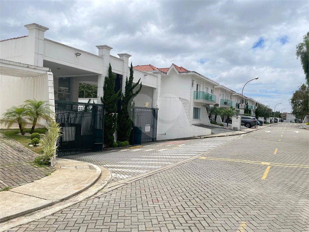 Casa de Condomínio à venda com 3 quartos, 128m² - Foto 1