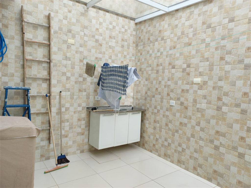 SOBRADO EM CONDOMÍNIO 2 QUARTOS EM SÃO SEBASTIÃO