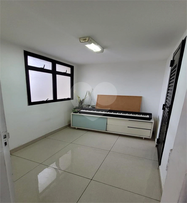 Apartamento à venda com 3 quartos, 128m² - Foto 29