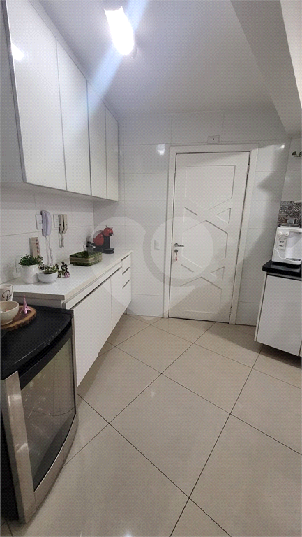Apartamento à venda com 3 quartos, 128m² - Foto 25