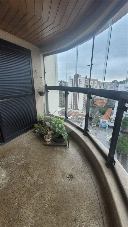 Apartamento à venda com 3 quartos, 128m² - Foto 19