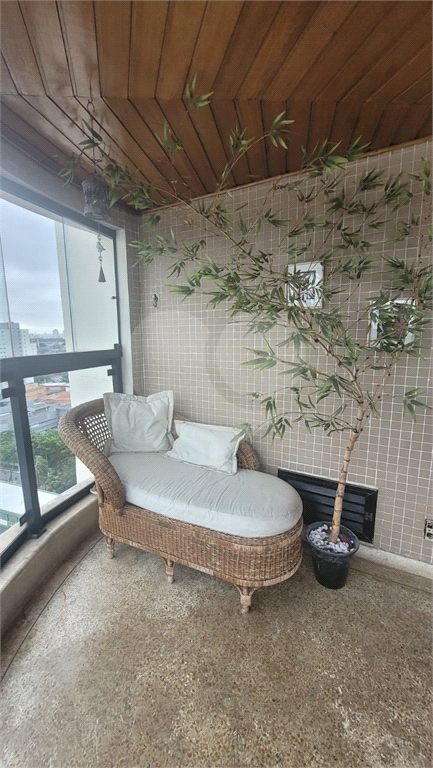 Apartamento à venda com 3 quartos, 128m² - Foto 18