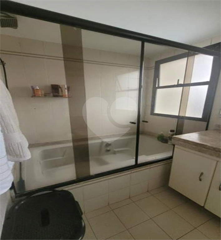 Apartamento à venda com 3 quartos, 128m² - Foto 14