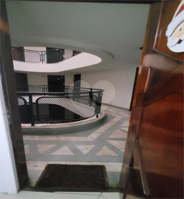 Apartamento à venda com 3 quartos, 128m² - Foto 32