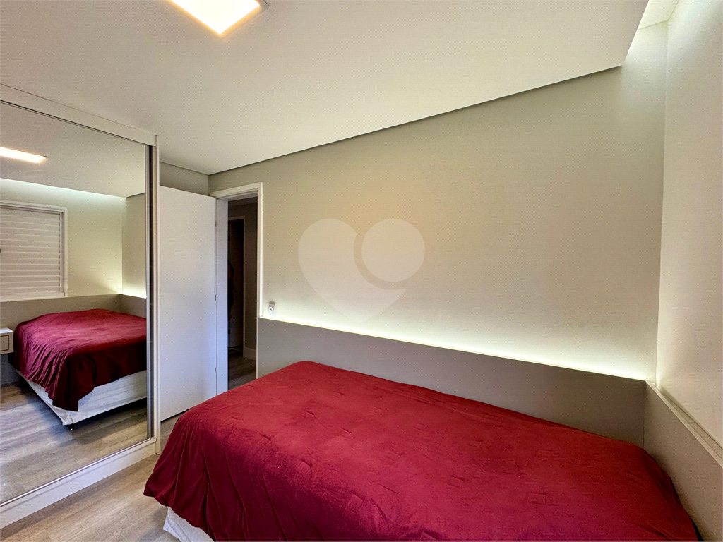 Amplo apto à venda | 113 m² | 3 dormitórios (1 suíte) | 2 vagas na Mooca!