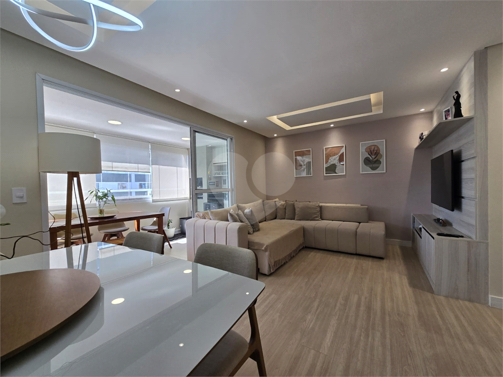 Apto à venda | 108 m² | 3 dormitórios (2 suítes) | 2 vagas na Vila Augusta!