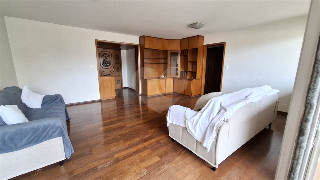 Apartamento à venda com 3 quartos, 65m² - Foto 4