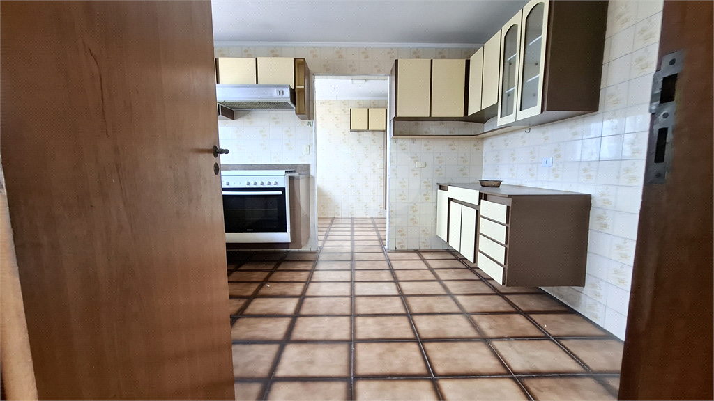 Apartamento à venda com 3 quartos, 65m² - Foto 9