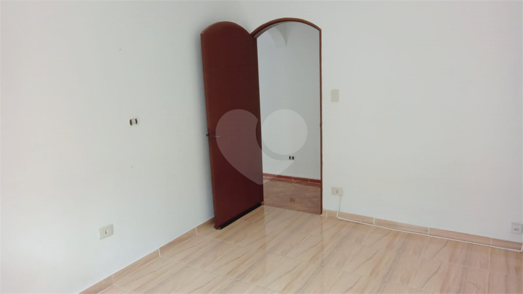 Casa à venda com 3 quartos, 100m² - Foto 18