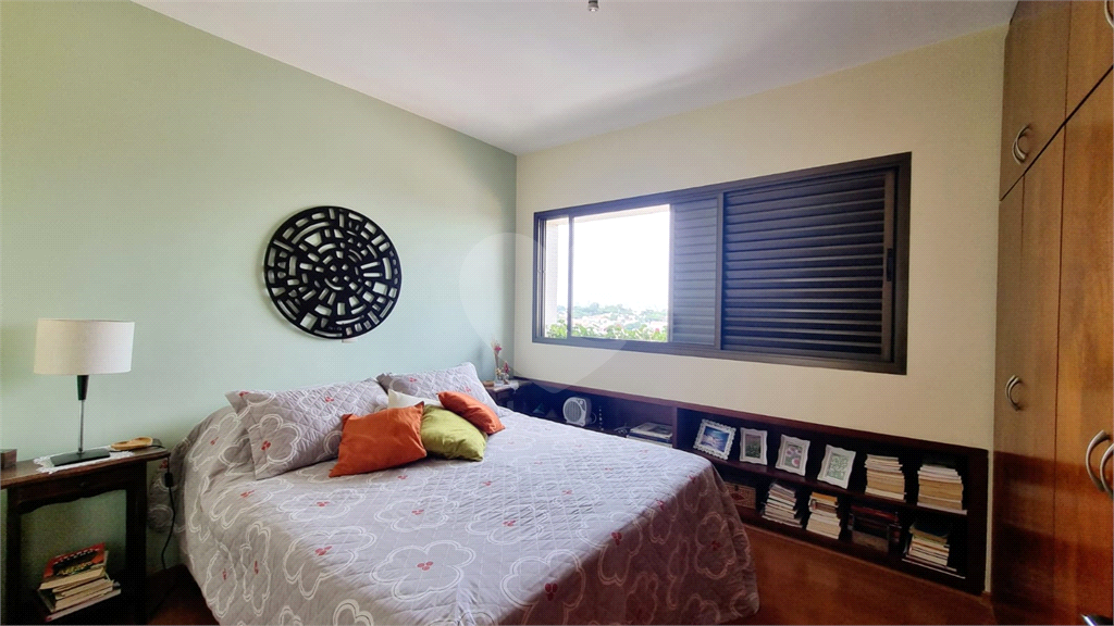 Apartamento à venda | 117 m² | 3 dormitórios (1 suíte) | 2 vagas no Bairro Mirandópolis |