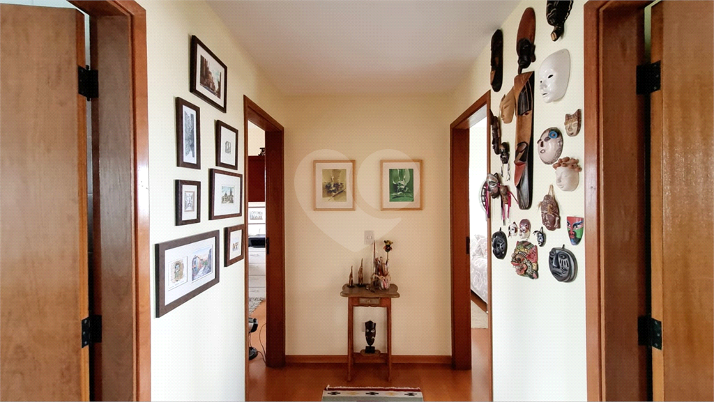 Apartamento à venda | 117 m² | 3 dormitórios (1 suíte) | 2 vagas no Bairro Mirandópolis |