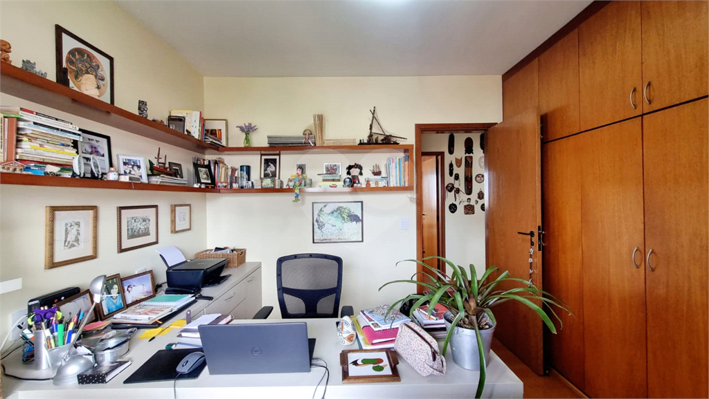 Apartamento à venda | 117 m² | 3 dormitórios (1 suíte) | 2 vagas no Bairro Mirandópolis |