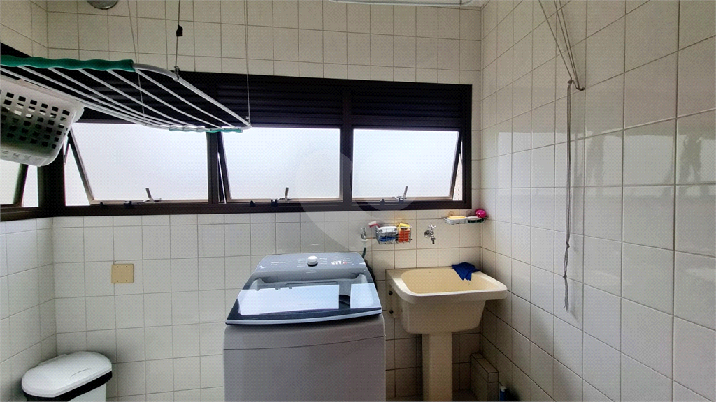 Apartamento à venda | 117 m² | 3 dormitórios (1 suíte) | 2 vagas no Bairro Mirandópolis |