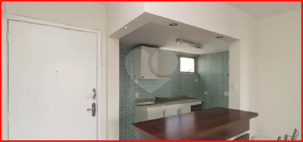 APARTAMENTO em SANTA CECÍLIA