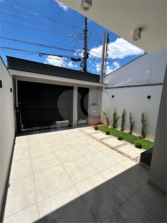 Casa à venda com 3 quartos, 103m² - Foto 2